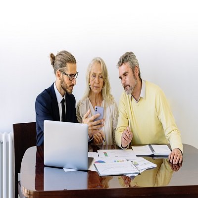 When to Consult an Attorney or Lawyer for a Car Accident