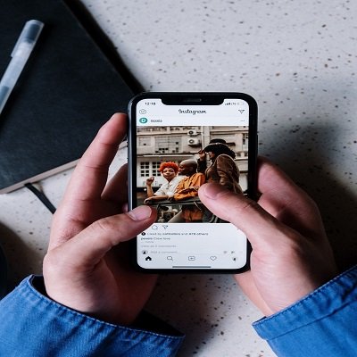 How to Make an Instagram Avatar Sticker